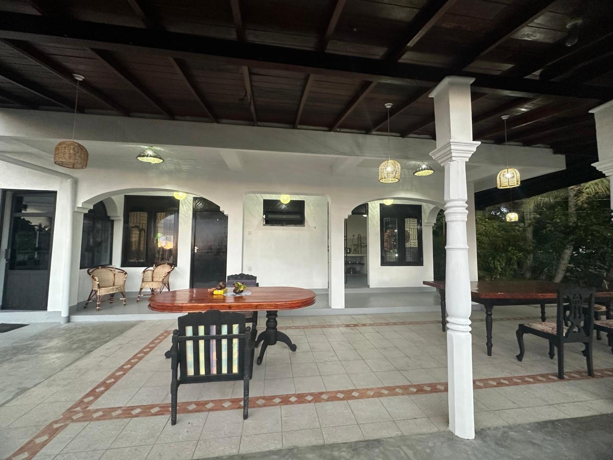 White Hill Hotell Unawatuna Eksteriør bilde