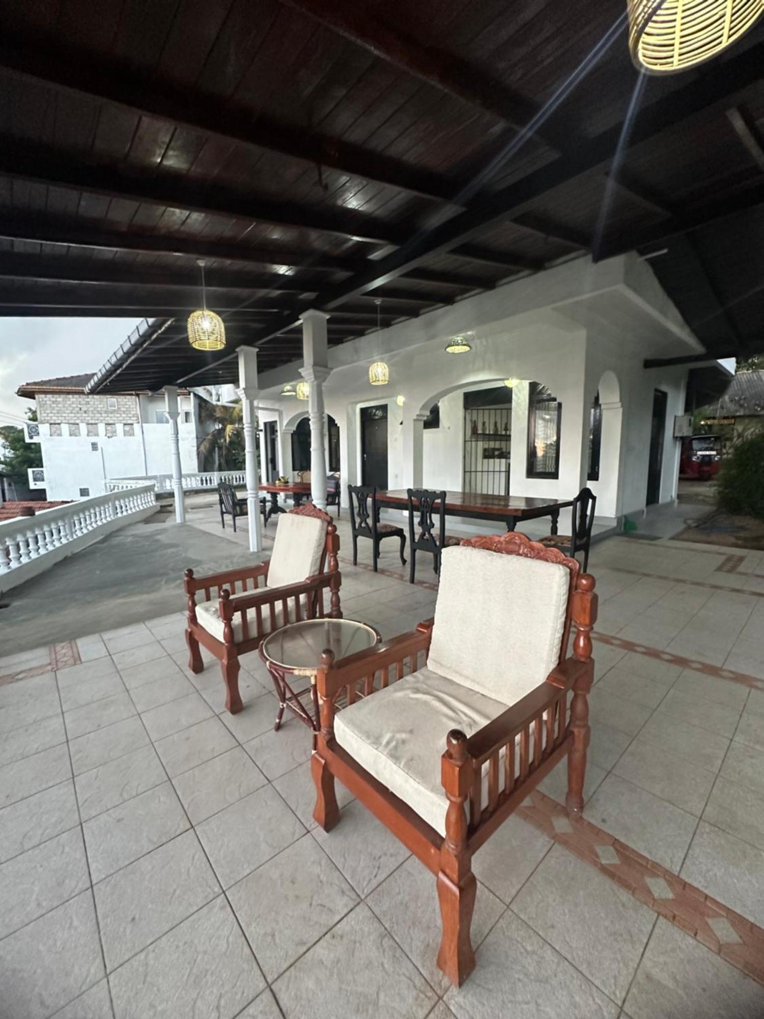 White Hill Hotell Unawatuna Eksteriør bilde
