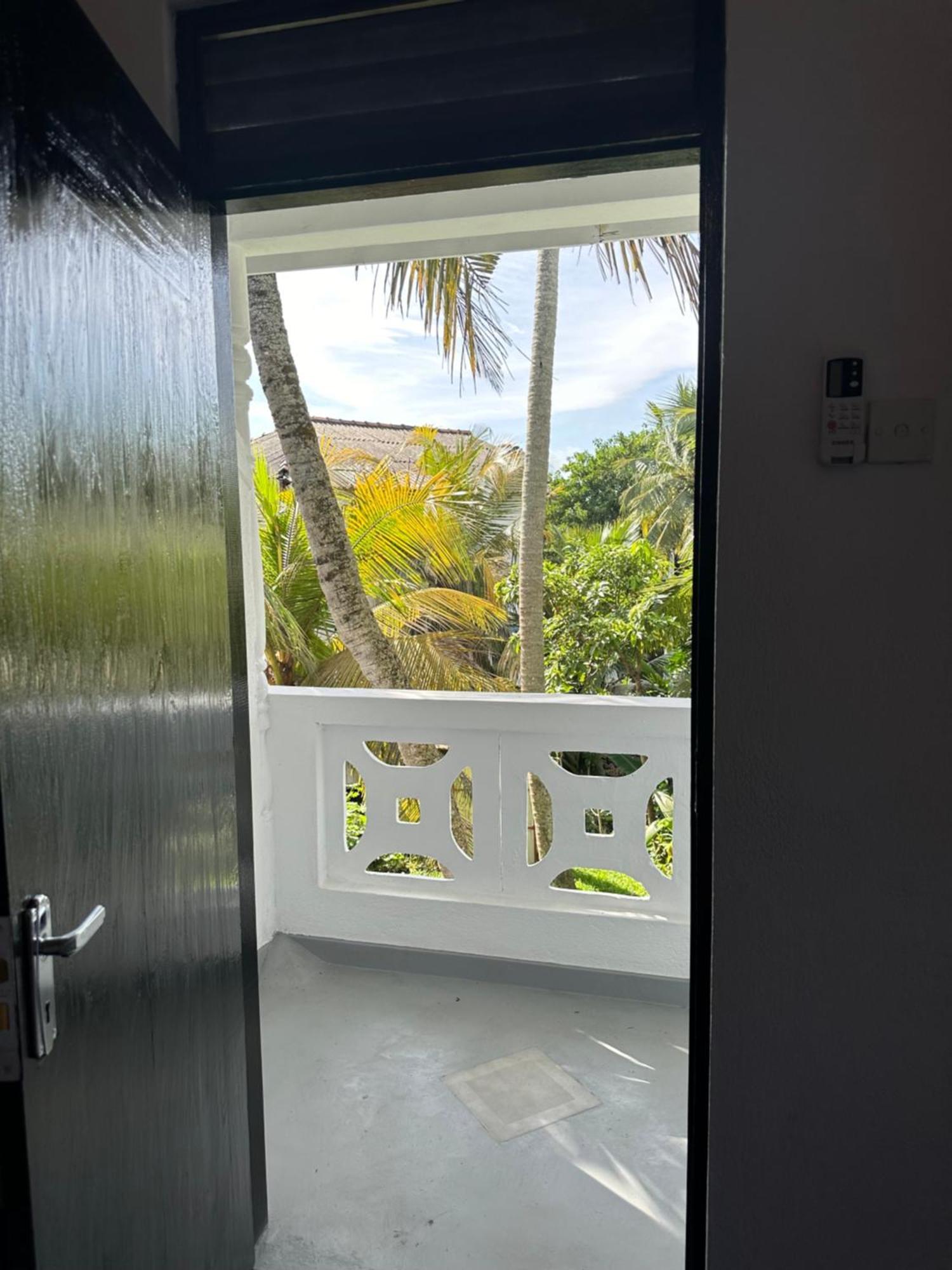 White Hill Hotell Unawatuna Eksteriør bilde